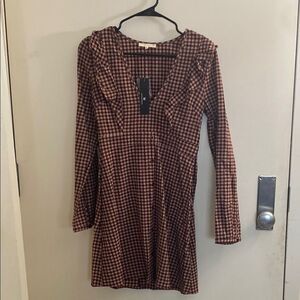 Le Lis NWT checkered dress
